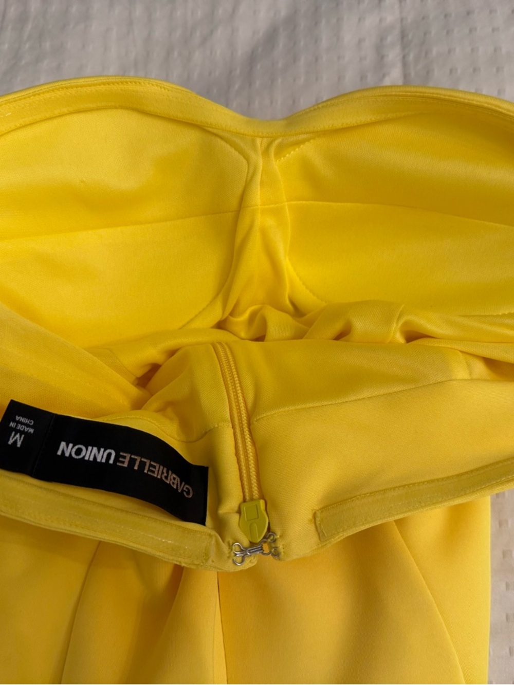 Gabrielle Union Yellow Strapless Midi Dress Derby Ruffle Hem Bodycon Size M - Picture 10 of 17
